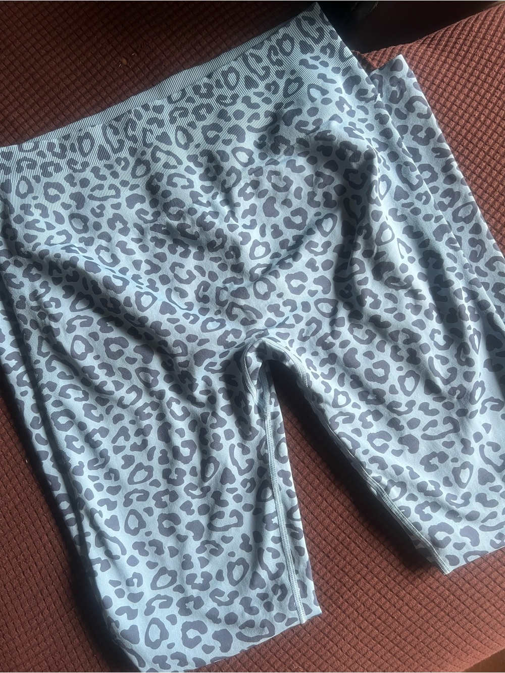 aerie Light Gray Leopard-Print High-Rise workout leggings
